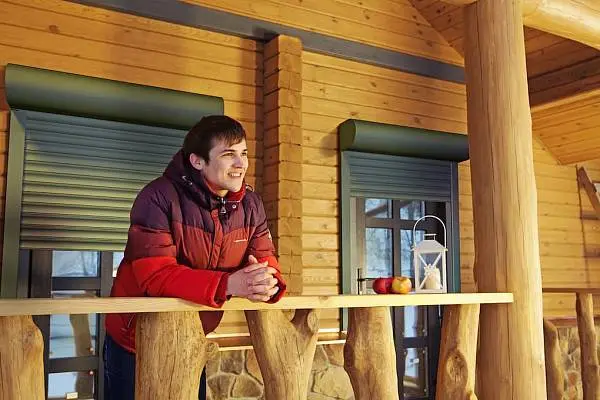 До конца года в «Амиго Дизайн» полукруглые роллетные короба со скидкой до 10%